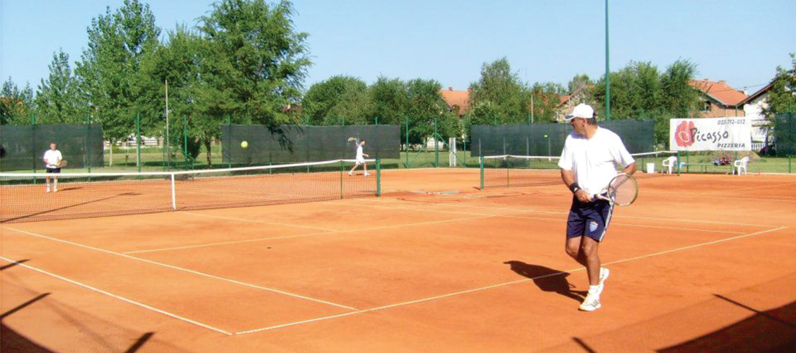 Teniski tereni u sklopu kompleksa